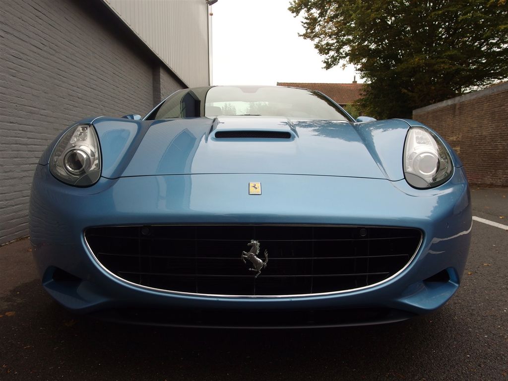 Ferrari California 2010