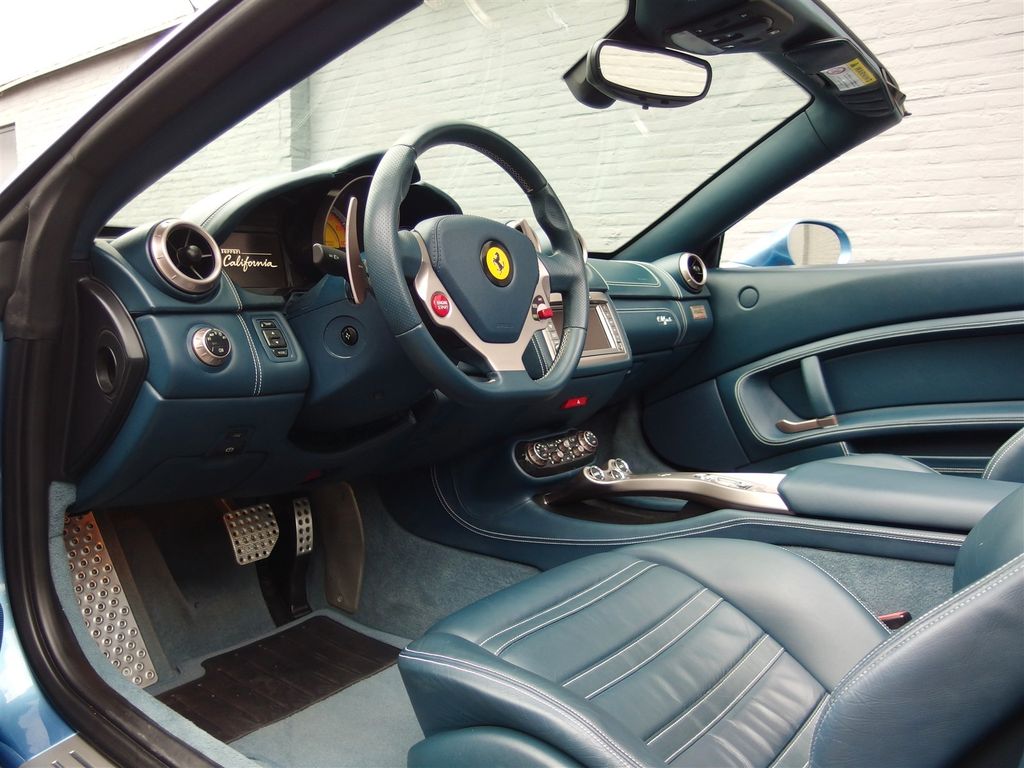 Ferrari California 2010