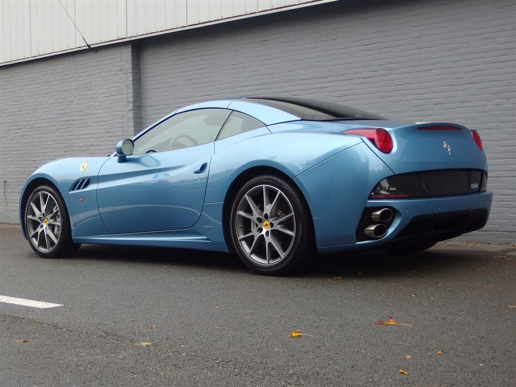 Ferrari California 2010