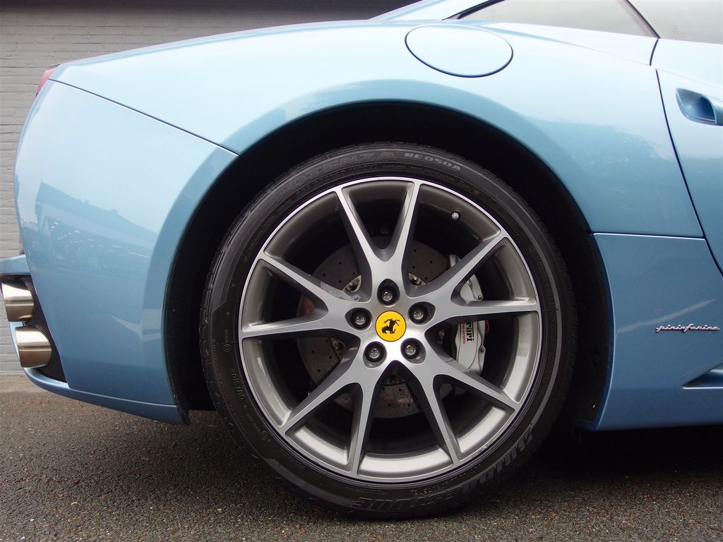 Ferrari California 2010