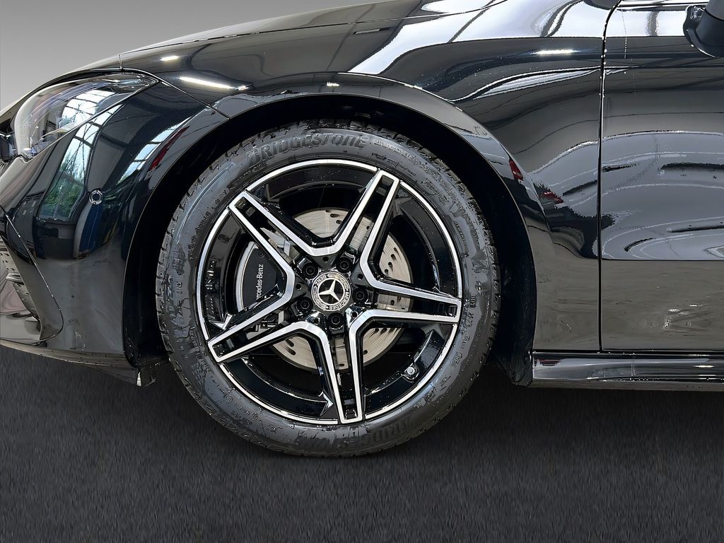 Mercedes-Benz CLA 200 2025