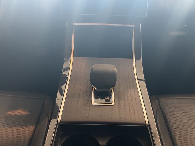 Land Rover Range Rover Velar 2024