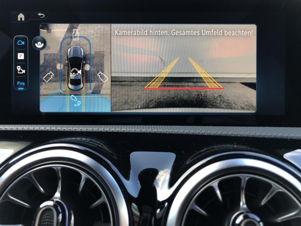 Mercedes-Benz CLA 220 2025