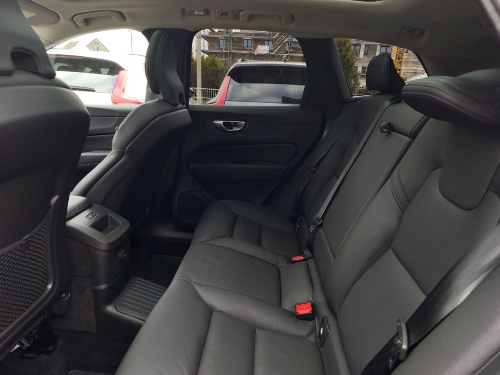 Volvo XC60 2024