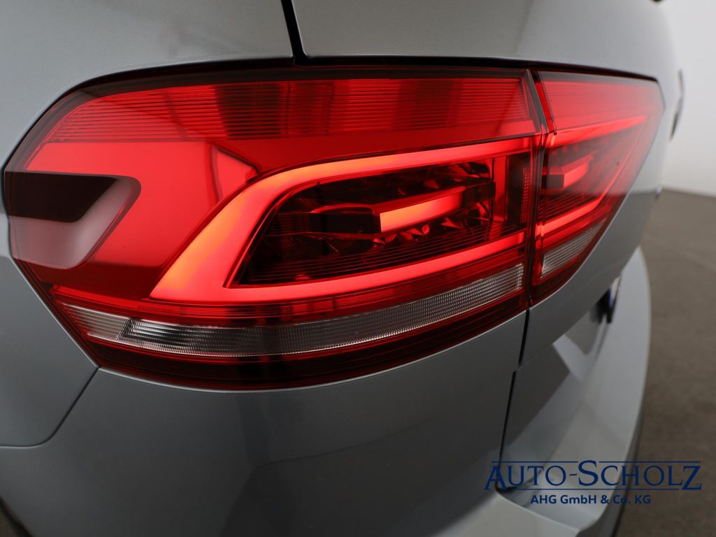 Volkswagen Touran 2025