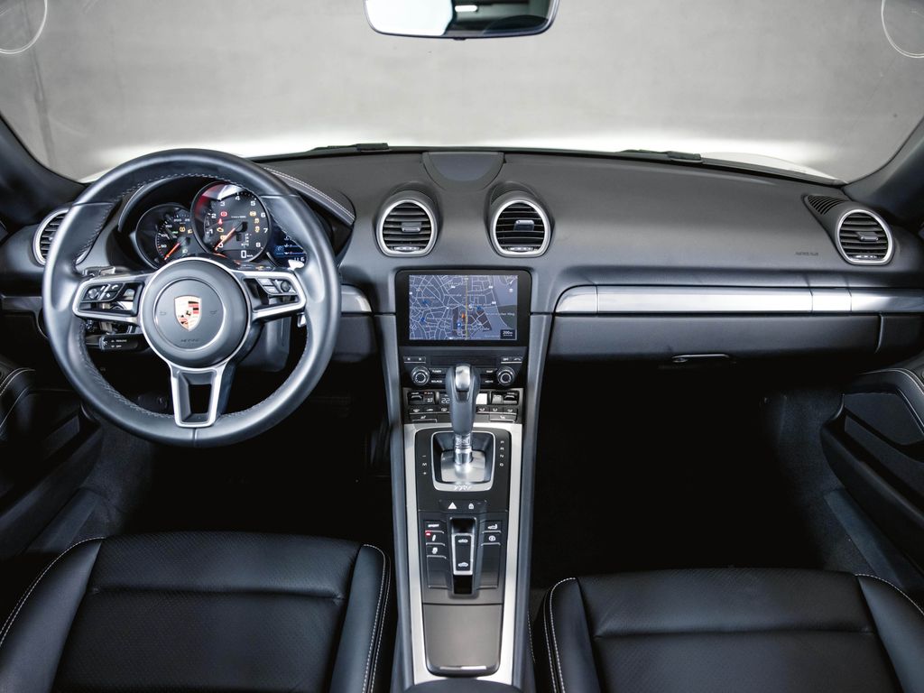 Porsche Boxster 2024