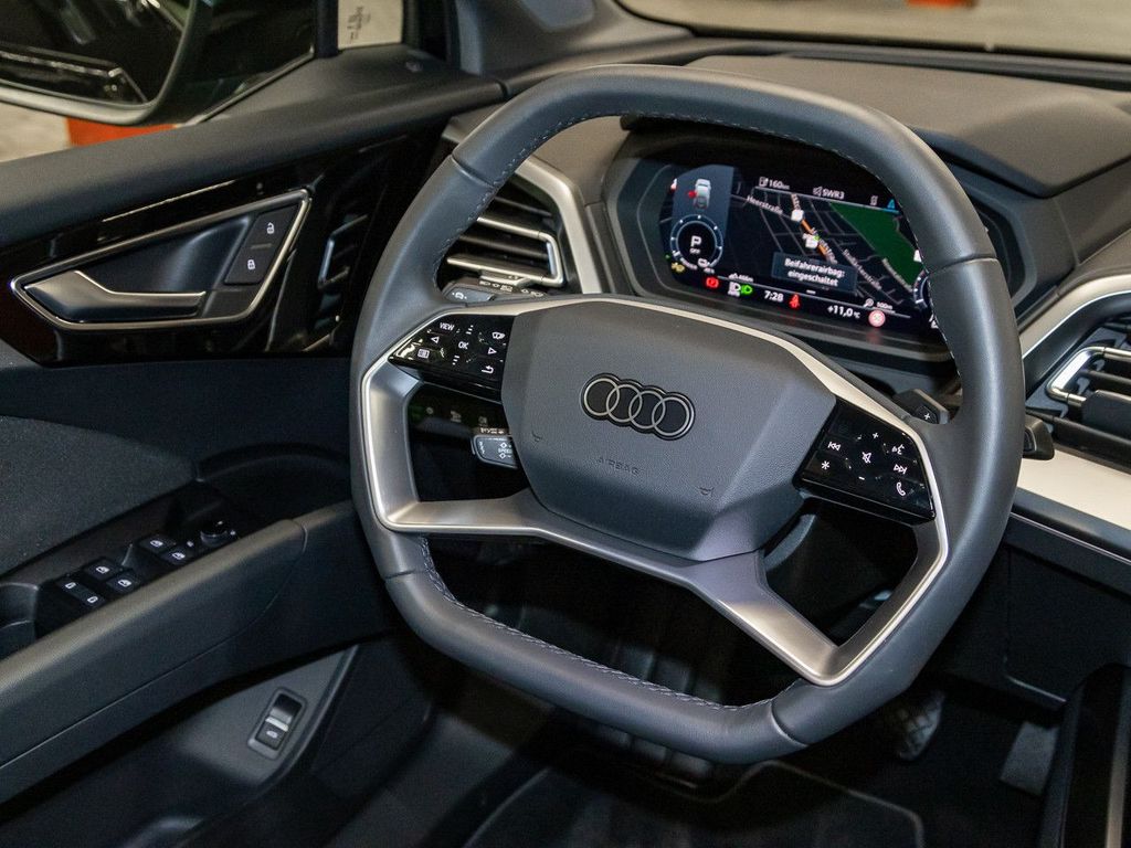 Audi Q4 e-tron 2025