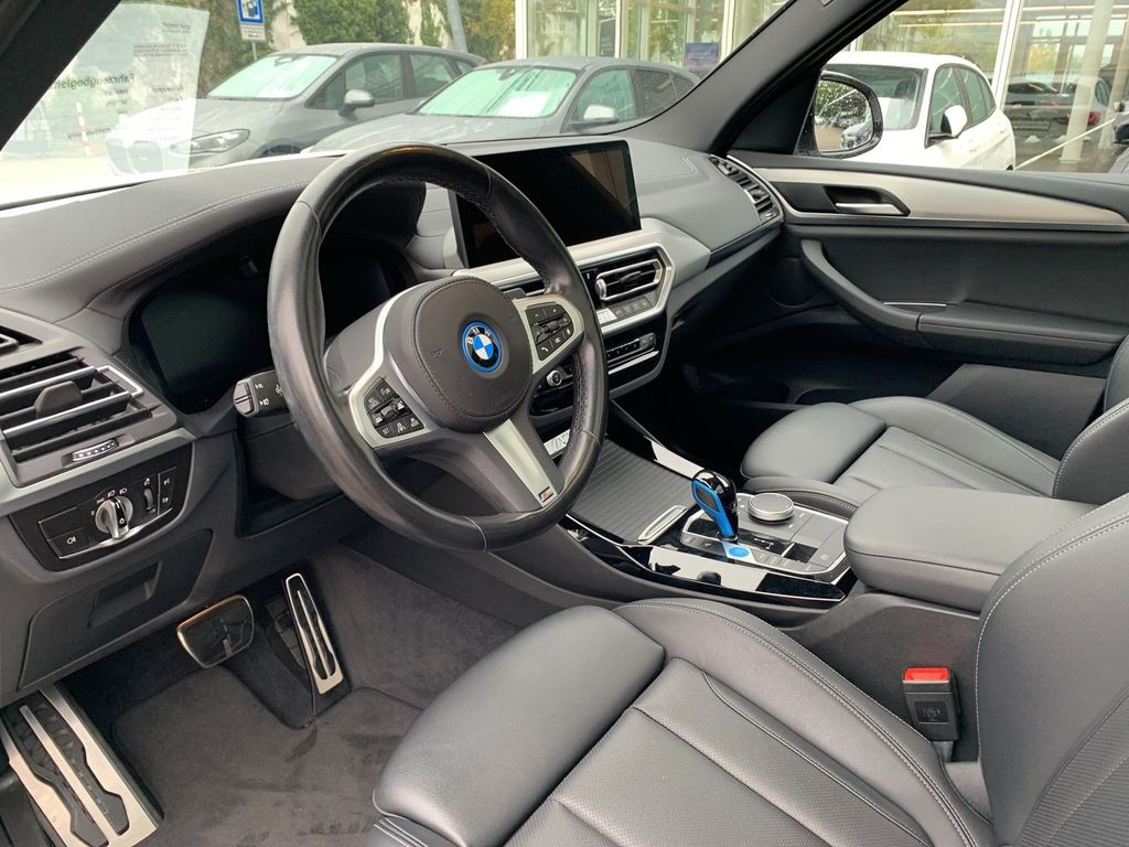 BMW iX3 2022