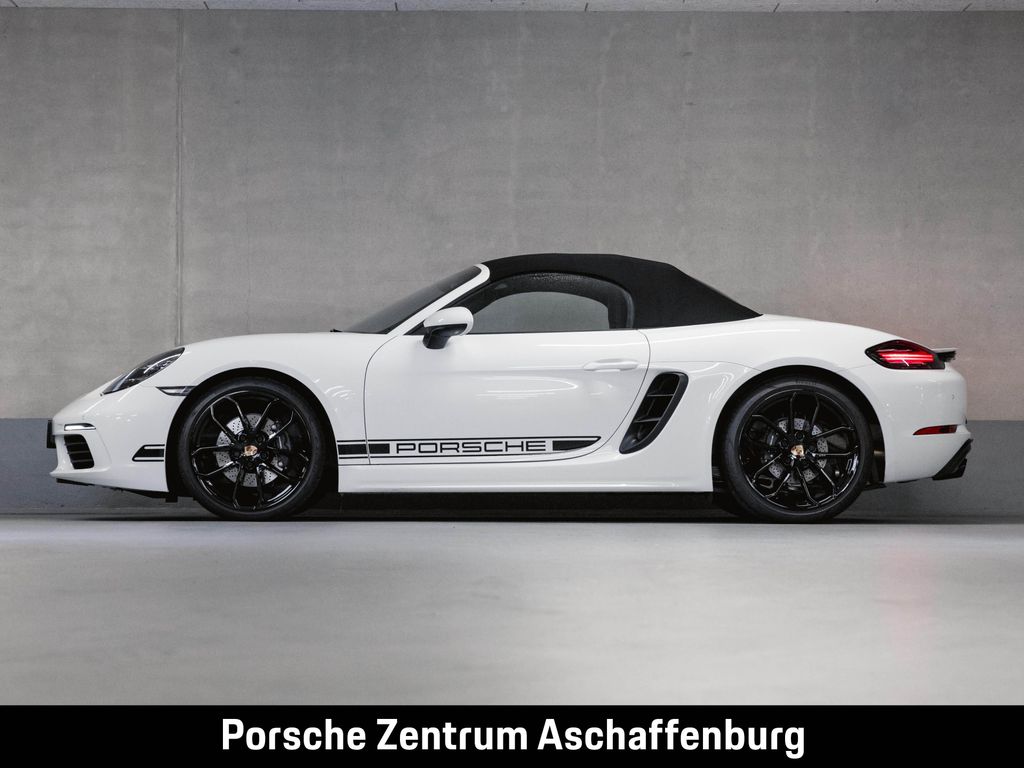 Porsche Boxster 2024