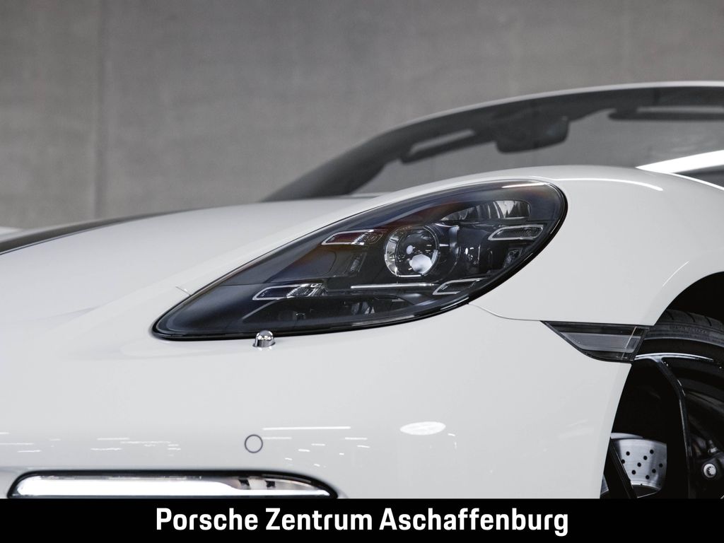 Porsche Boxster 2024