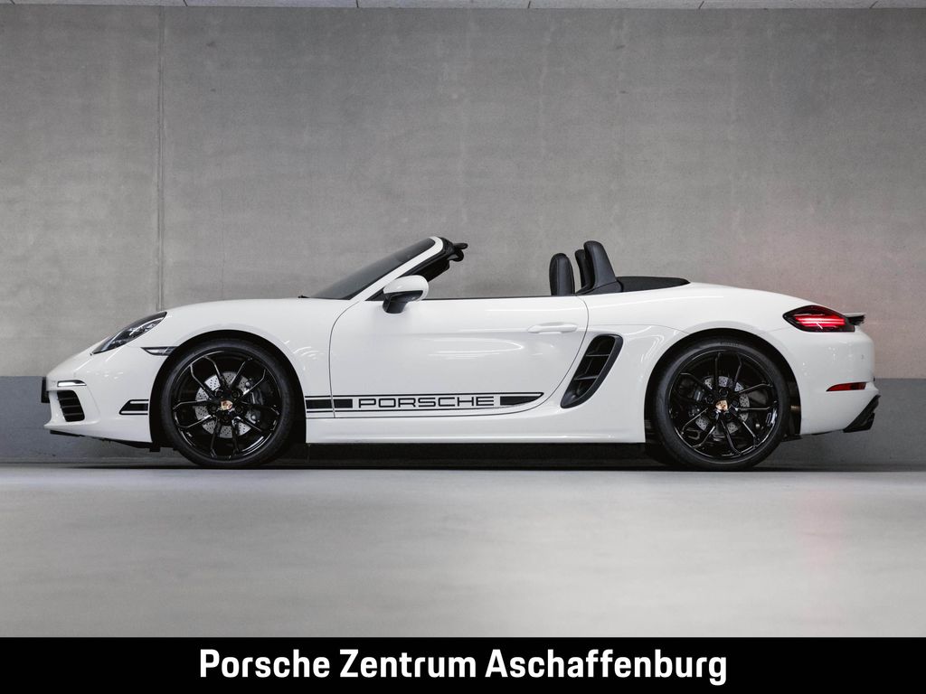 Porsche Boxster 2024