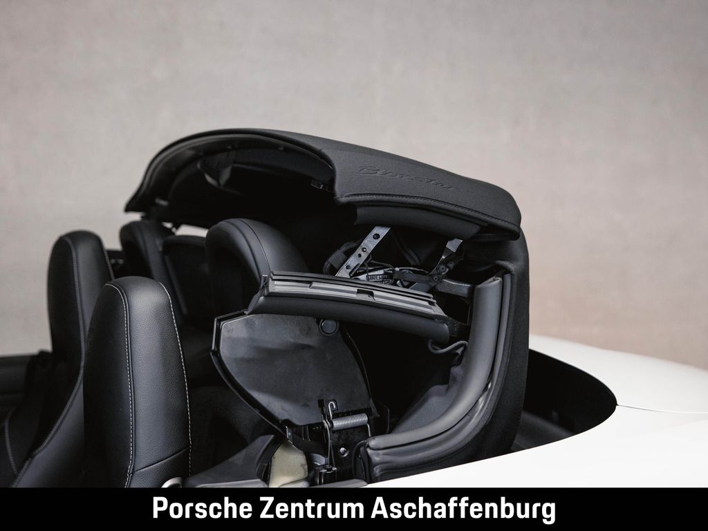 Porsche Boxster 2024