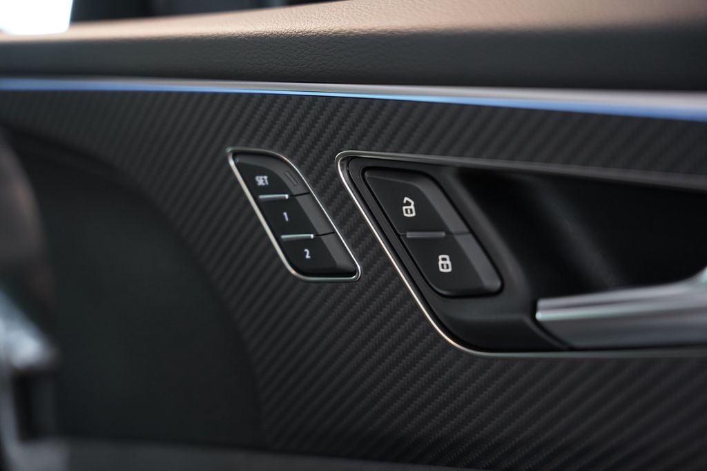 Audi RSQ8 2023