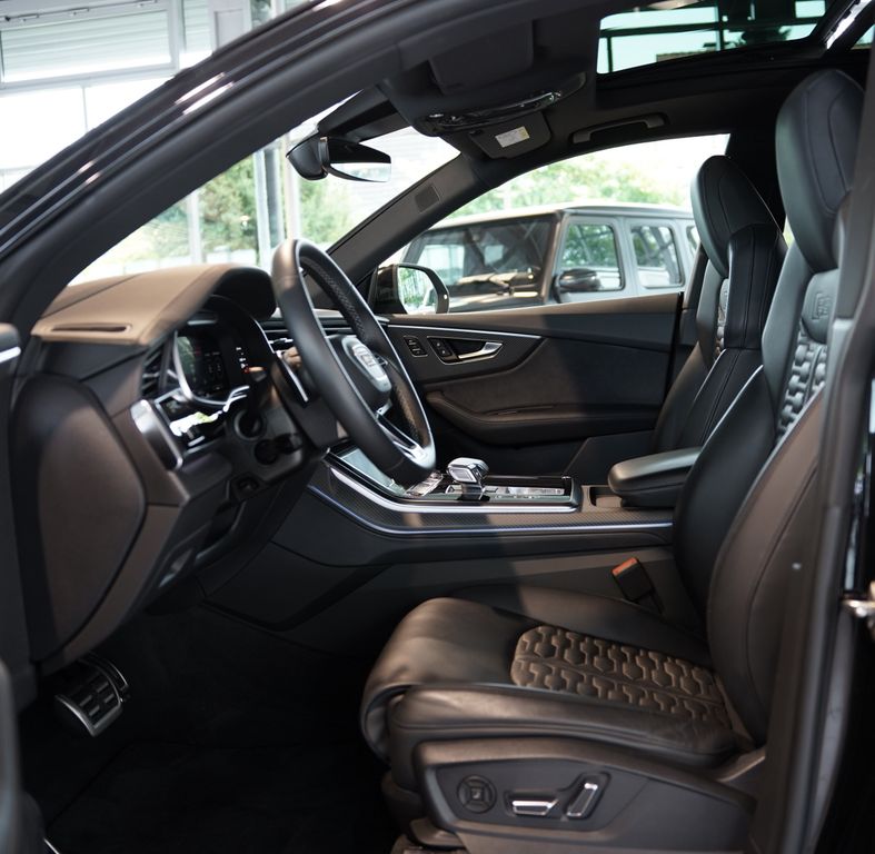 Audi RSQ8 2023