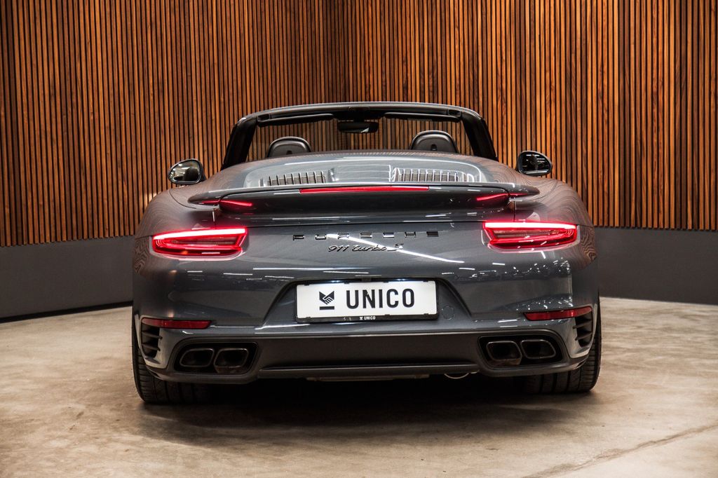 Porsche 911 2017