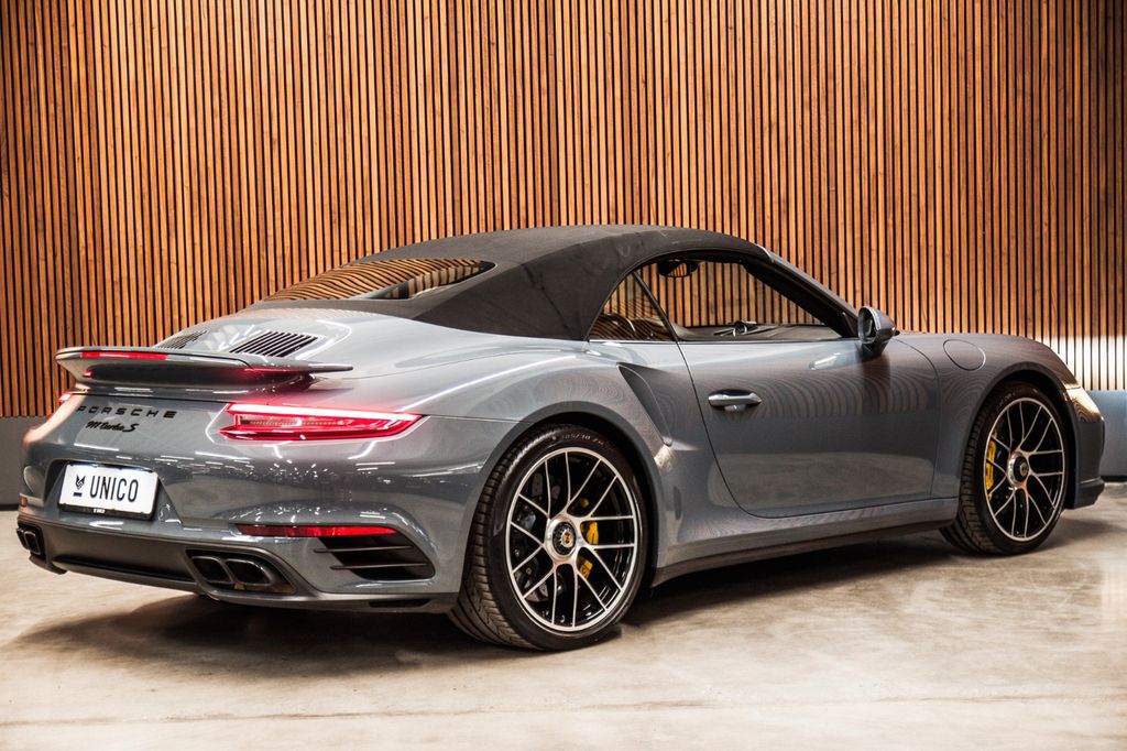 Porsche 911 2017