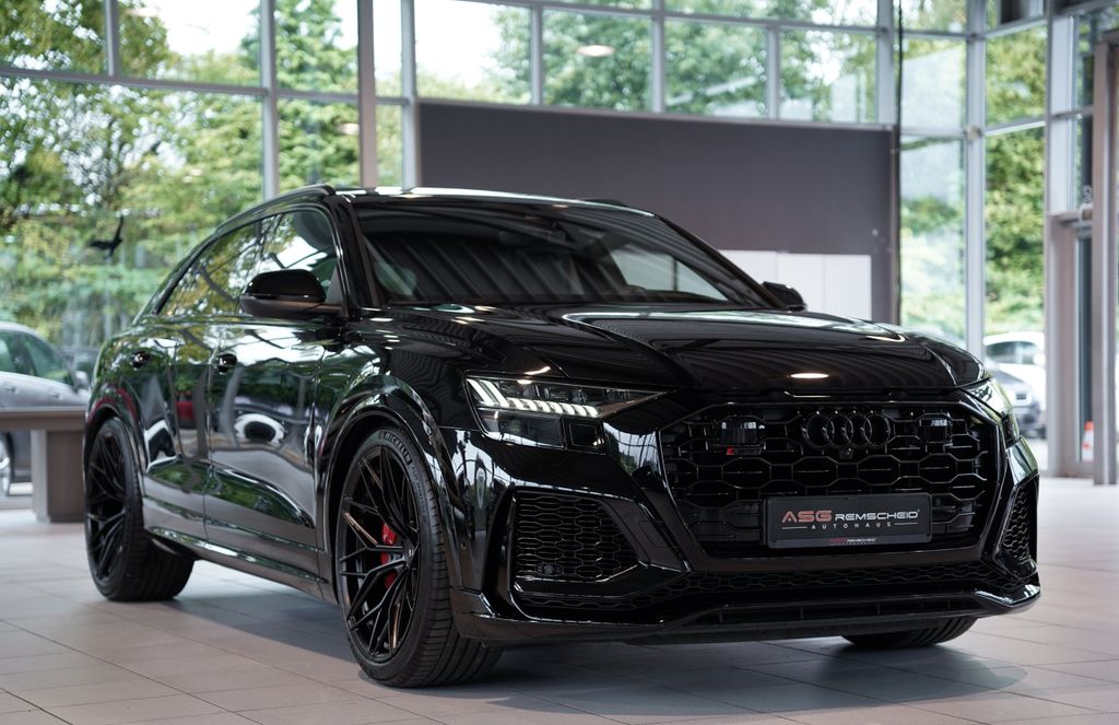 Audi RSQ8 2023