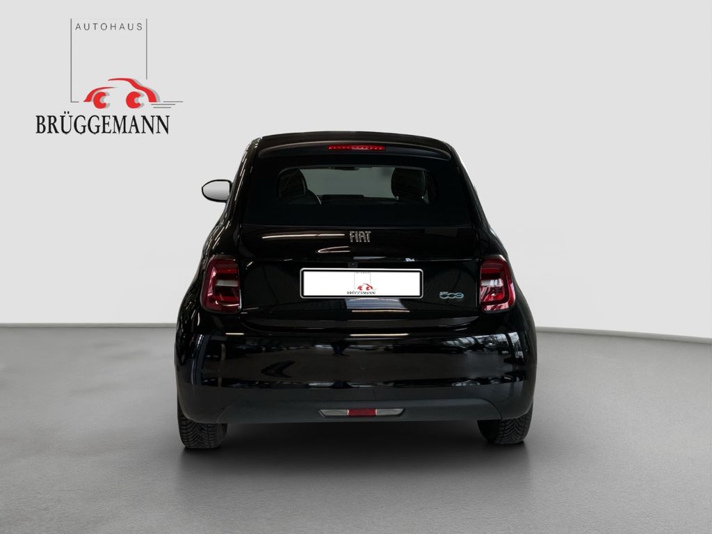 Fiat 500e 2023