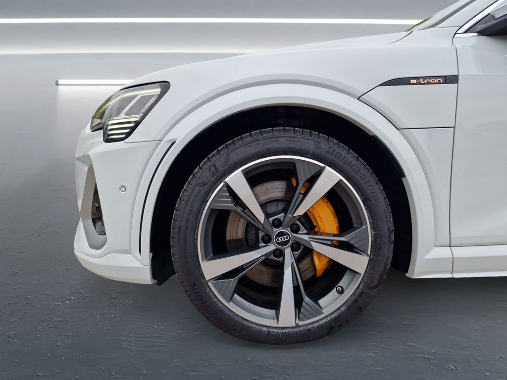 Audi e-tron 2021