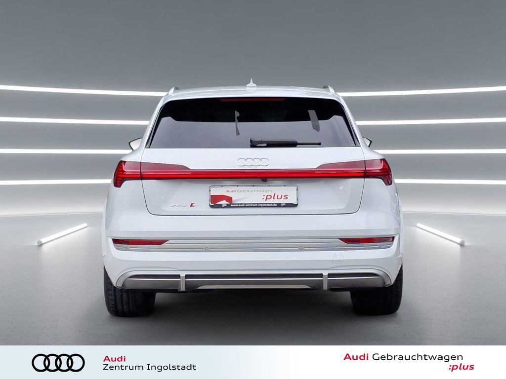 Audi e-tron 2021