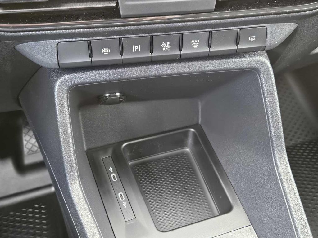 Ford Transit Connect 2025