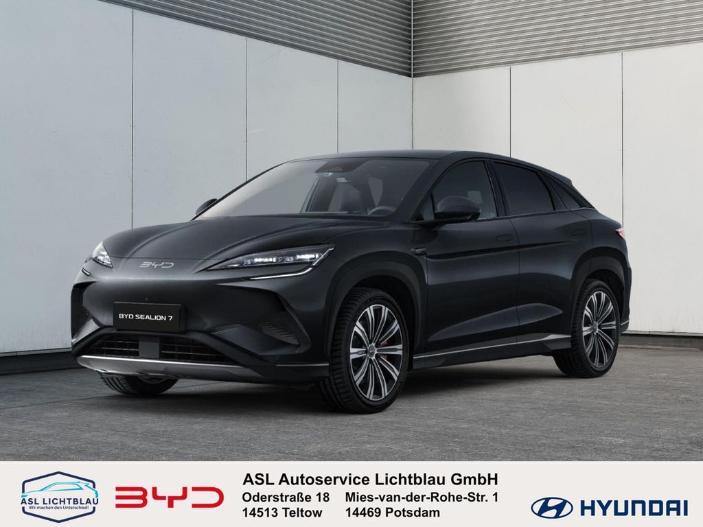 BYD SEALION 7