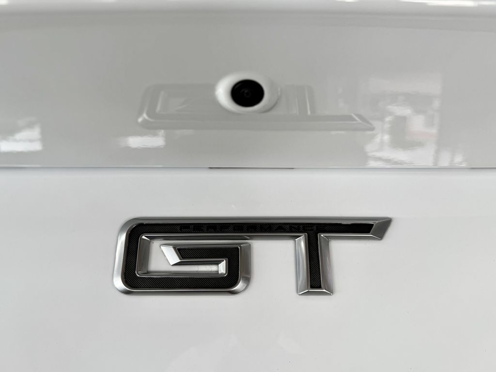 Ford Mustang 2024