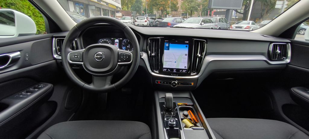 Volvo V60 2021