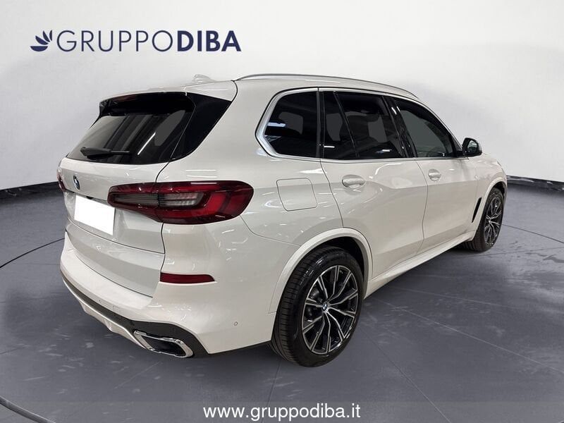 BMW X5 2021