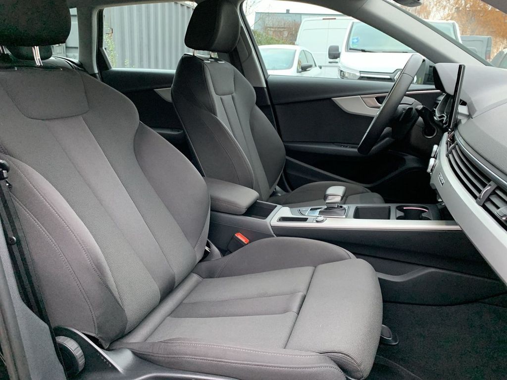 Audi A4 Allroad 2023