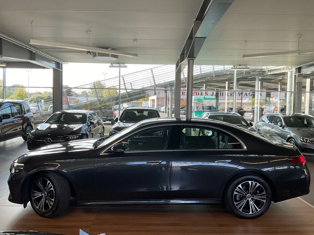 Mercedes-Benz E 220 2024