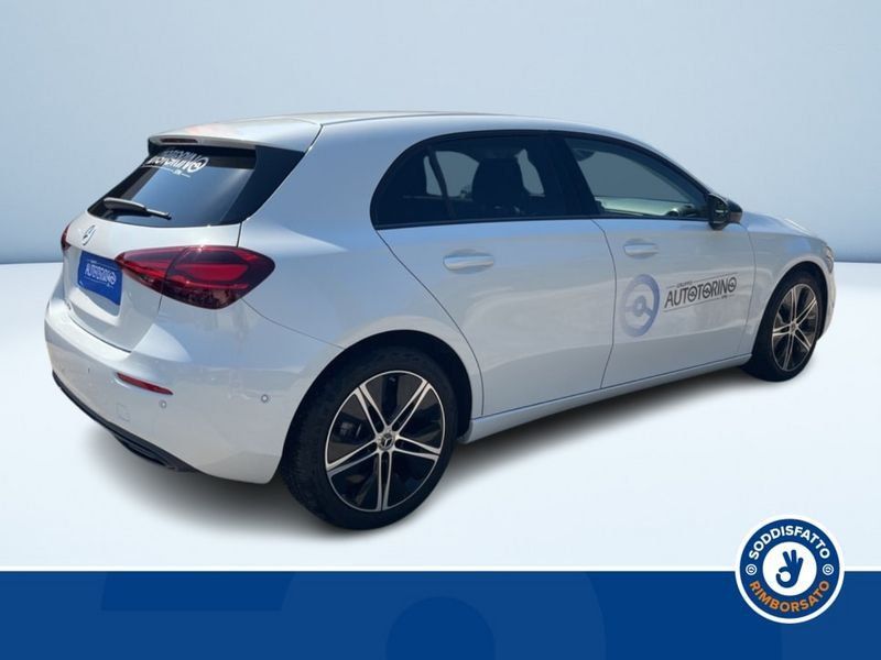 Mercedes-Benz A 180 2024