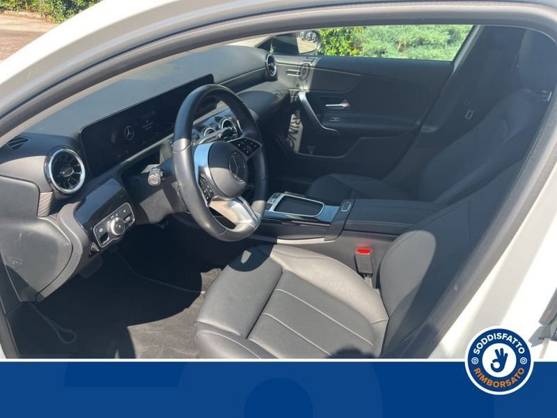 Mercedes-Benz A 180 2024