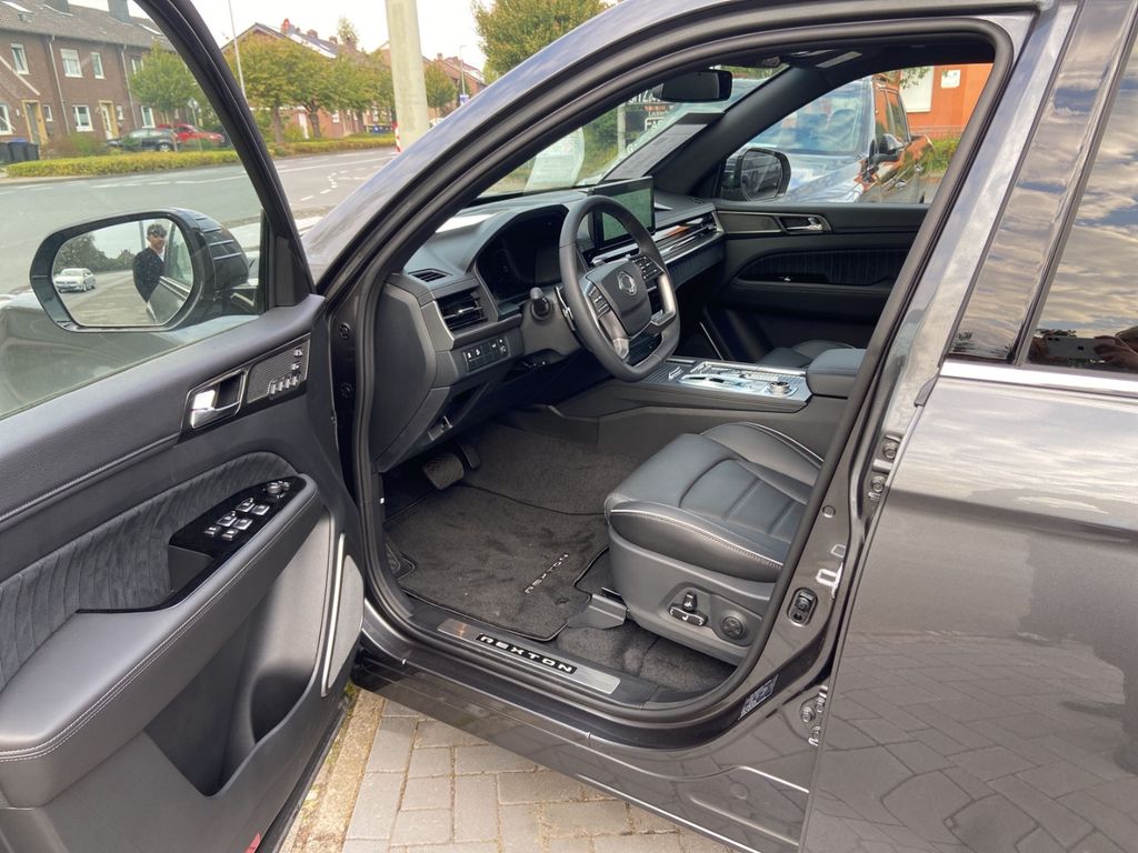 KGM Rexton 2025