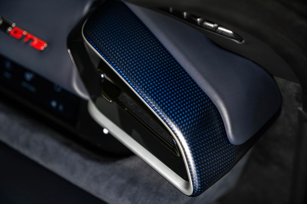 Ferrari 296 GTB 2025