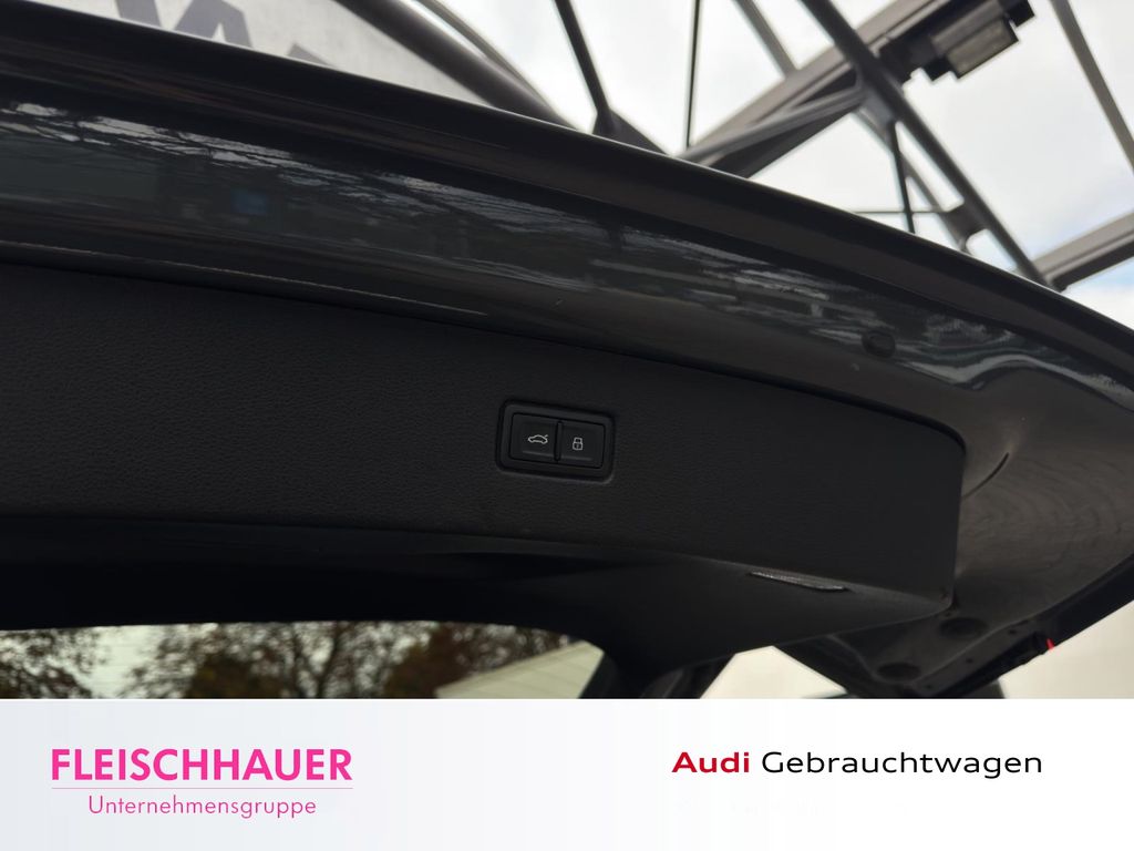 Audi SQ7 2022