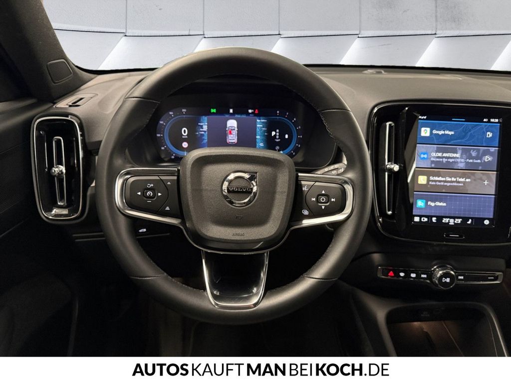 Volvo XC40 2024