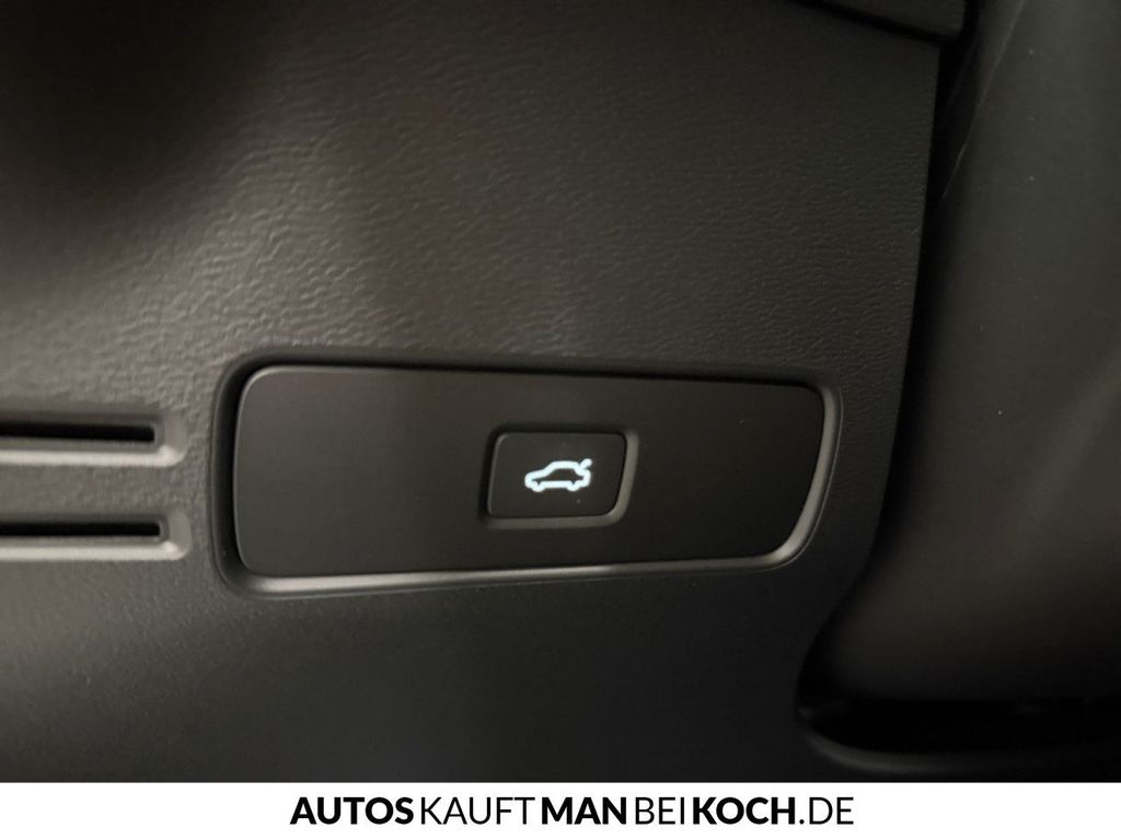 Volvo XC40 2024