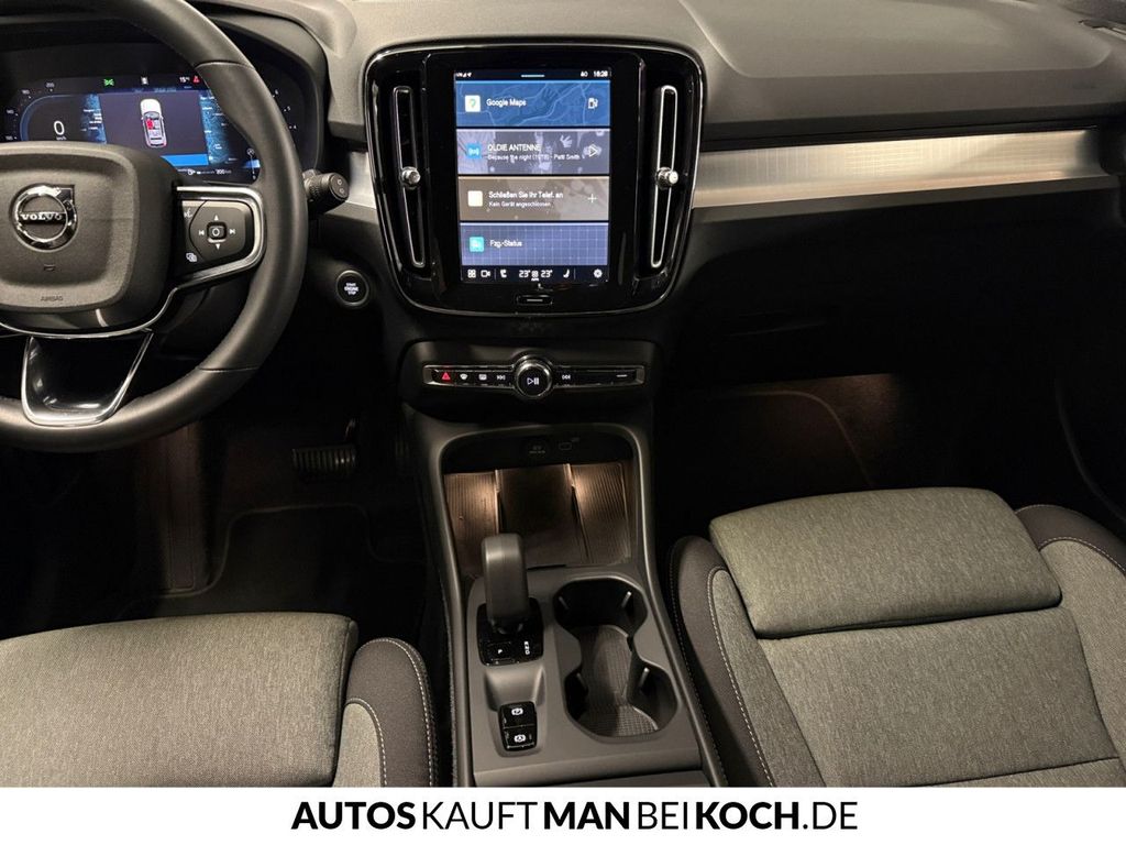 Volvo XC40 2024