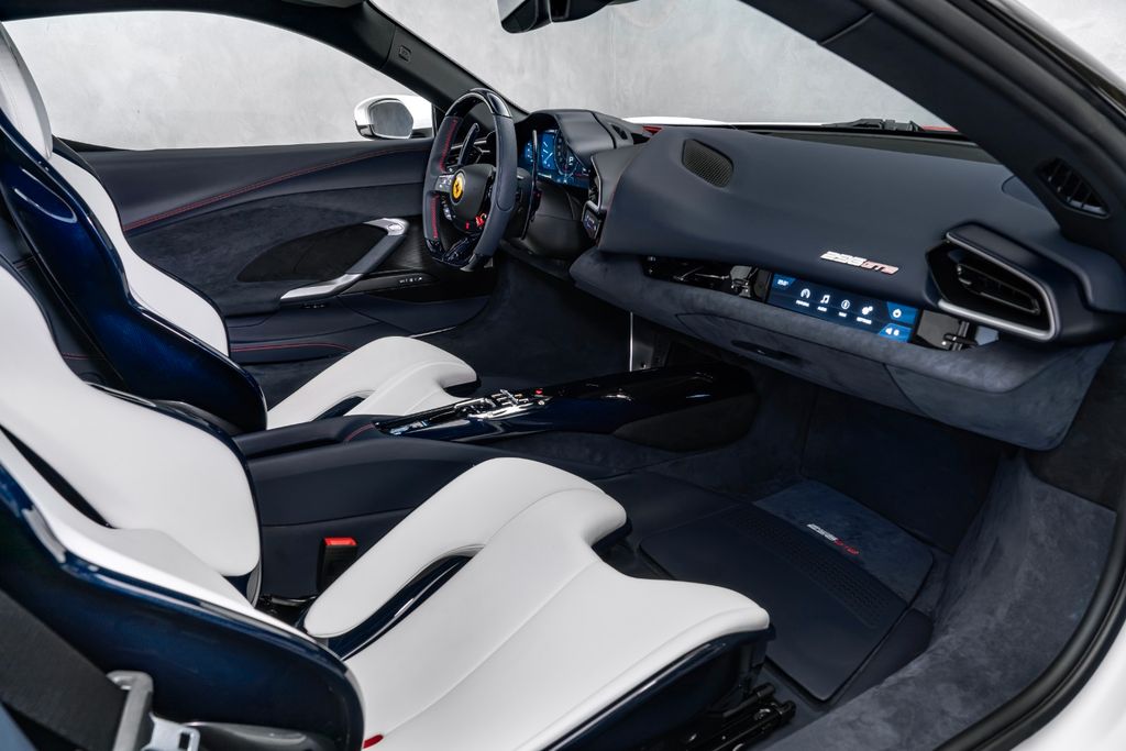 Ferrari 296 GTB 2025