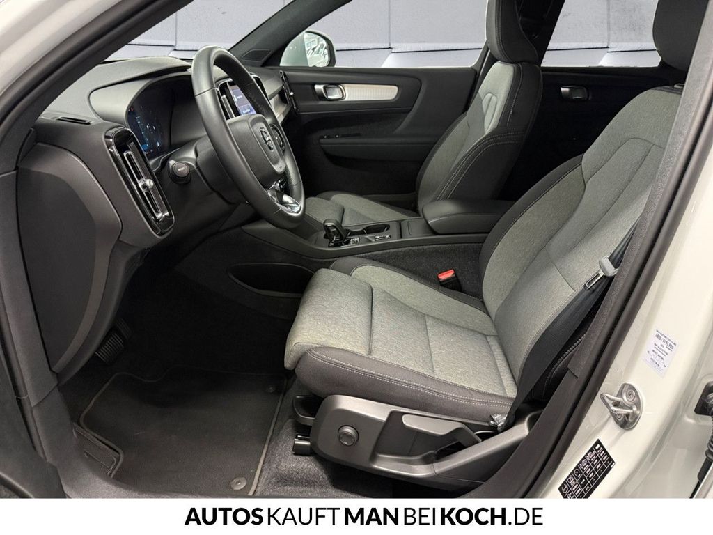 Volvo XC40 2024