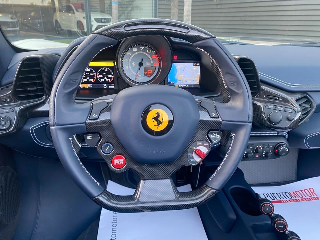 Ferrari 458 2015