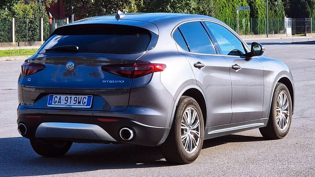 Alfa Romeo Stelvio 2020