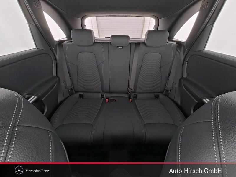 Mercedes-Benz B 200 2024