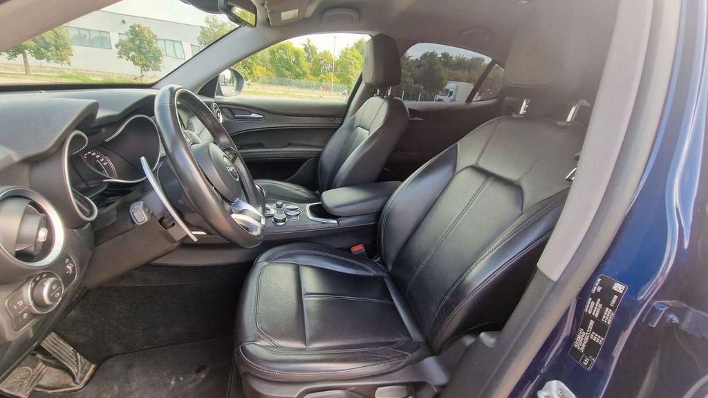 Alfa Romeo Stelvio 2020