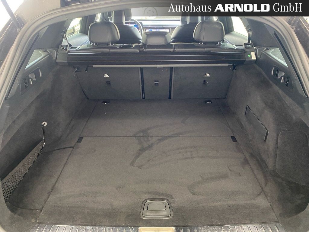 Mercedes-Benz E 220 2023