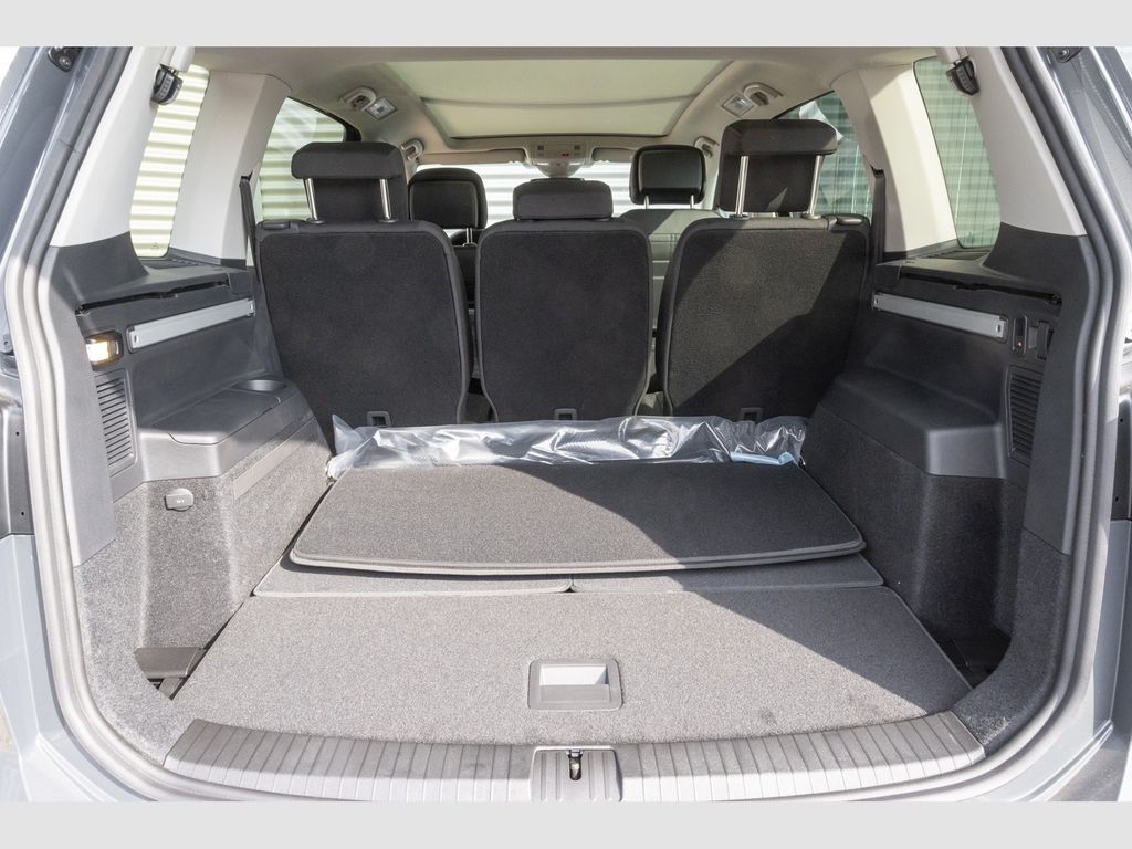 Volkswagen Touran 2025