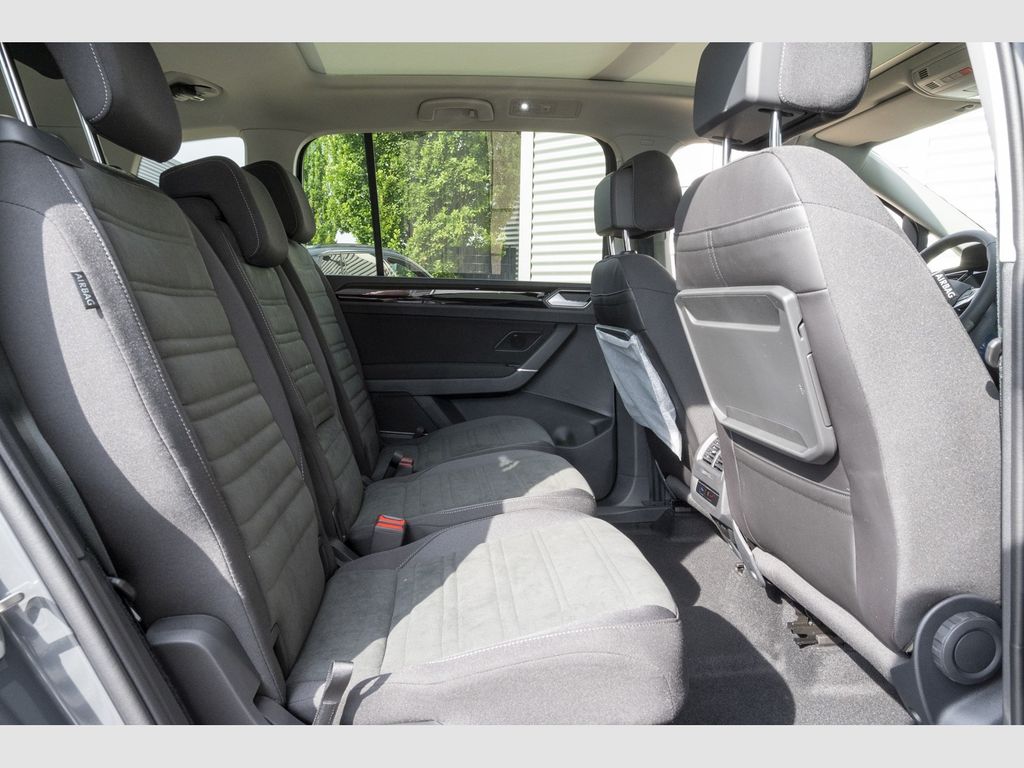 Volkswagen Touran 2025