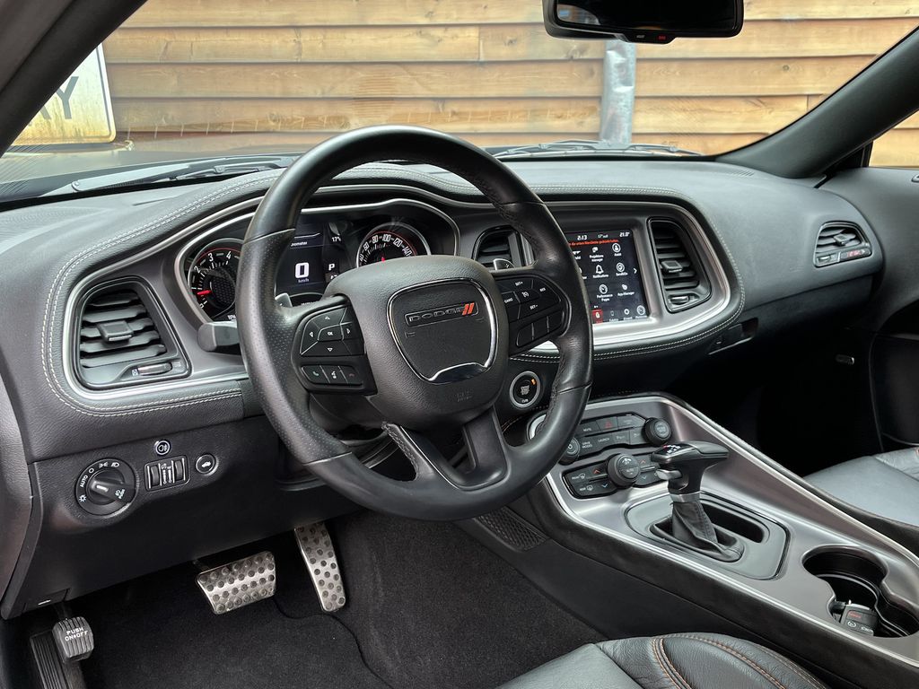 Dodge Challenger 2023