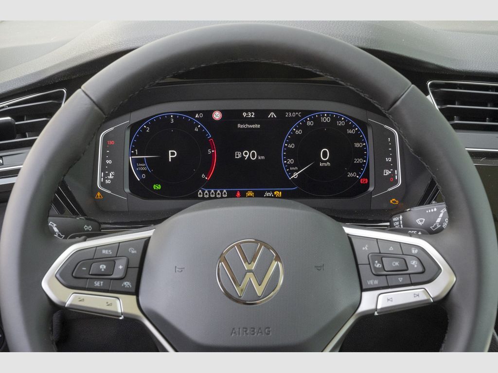 Volkswagen Touran 2025